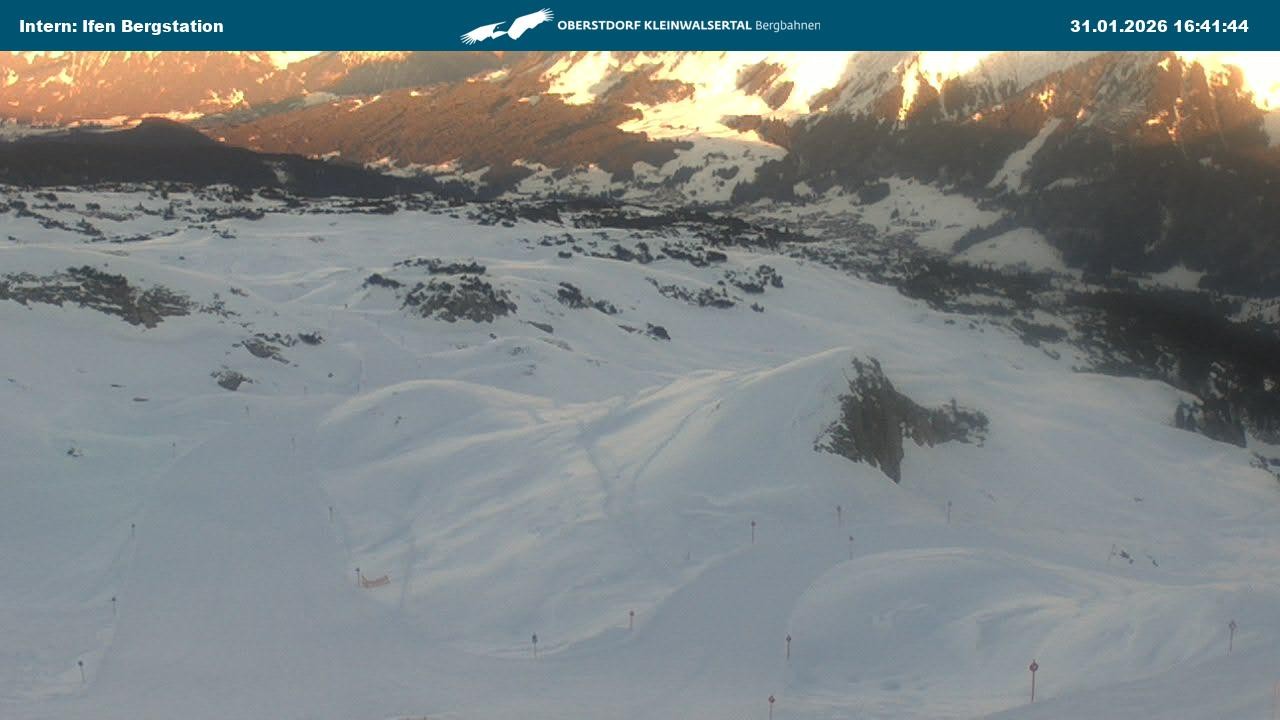 Archiv Foto Webcam Kleinwalsertal Ifenbergbahn - Station Hahnenköpfle