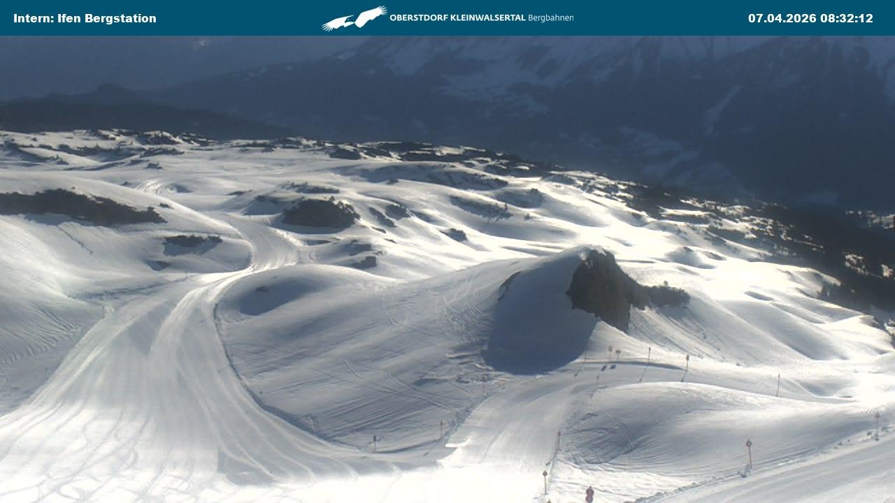 Archived image Webcam Top Station Hahnenköpfle - Ifenbergbahn