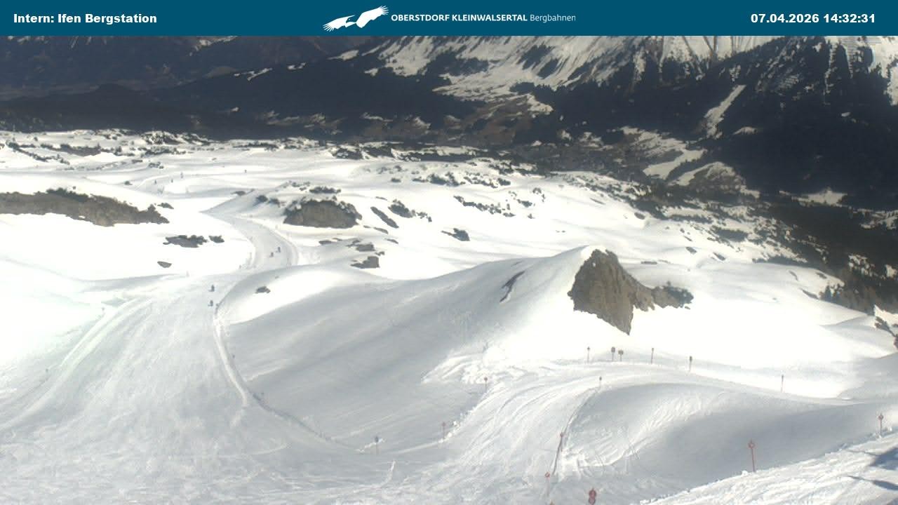 Archived image Webcam Top Station Hahnenköpfle - Ifenbergbahn