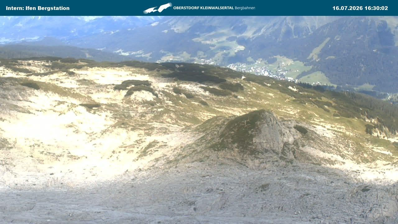 Archiv Foto Webcam Kleinwalsertal Ifenbergbahn - Station Hahnenköpfle