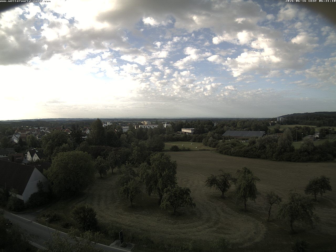 Archived image Webcam Bad Schussenried - View to the Alps