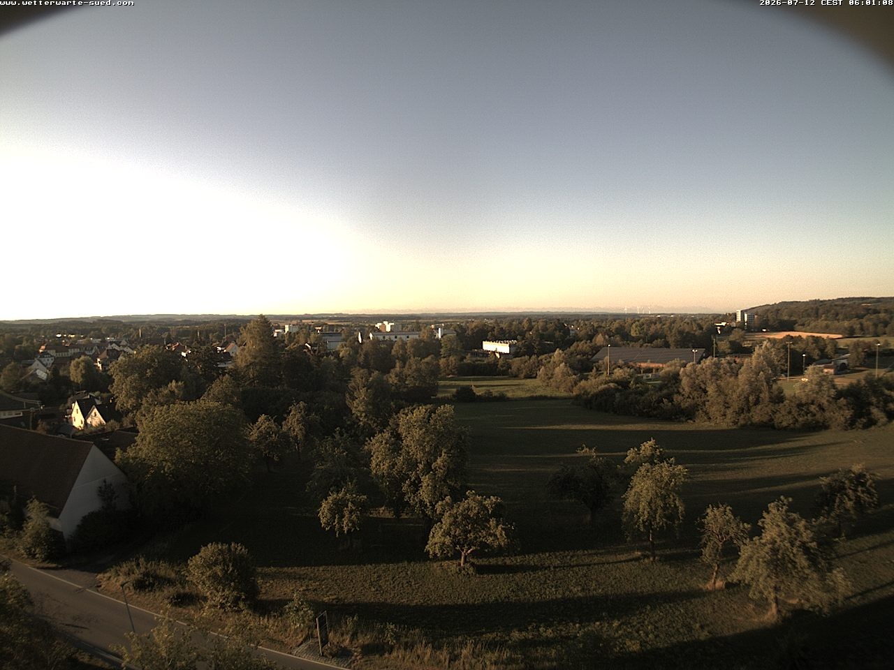 Archived image Webcam Bad Schussenried - View to the Alps