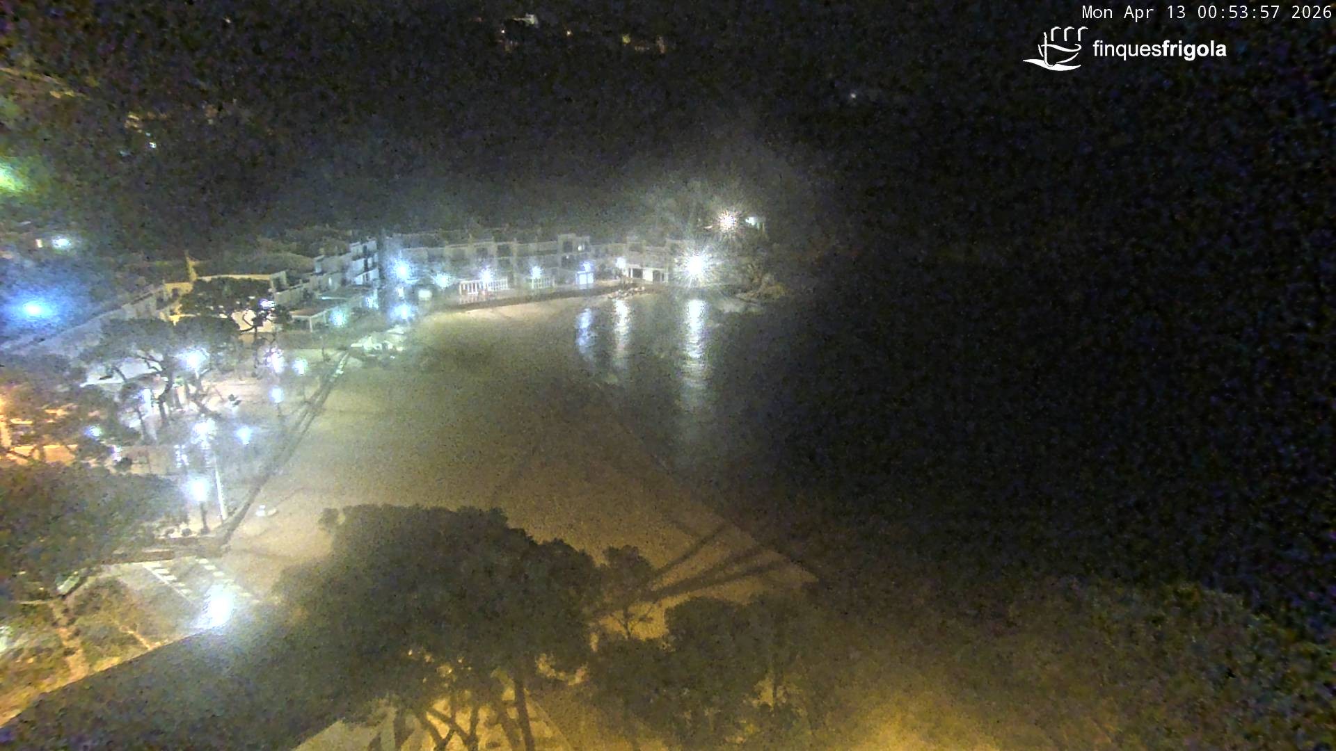 Archived image Webcam Tamariu - Costa Brava - View to the beach