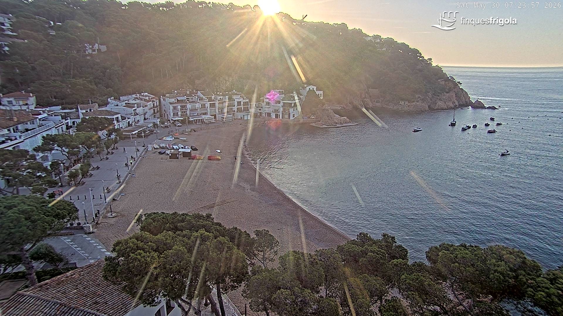 Archived image Webcam Tamariu - Costa Brava - View to the beach