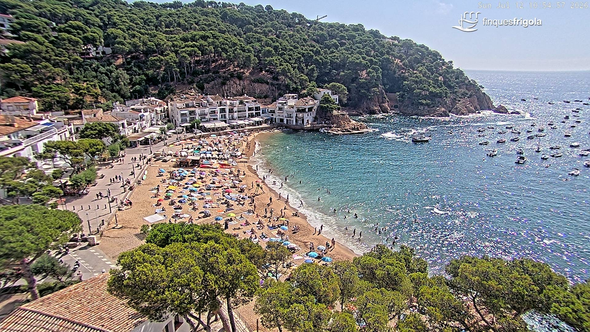Archived image Webcam Tamariu - Costa Brava - View to the beach