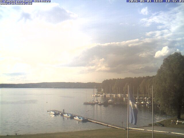 Archiv Foto Webcam Seezentrum Heuberg - Blick auf den Rothsee