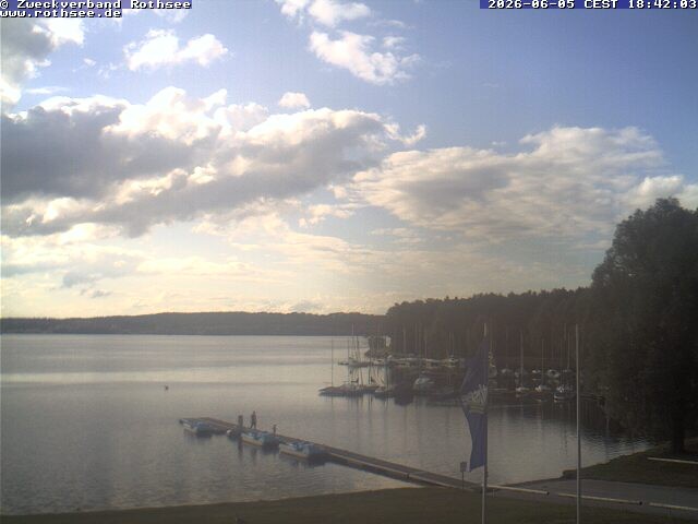 Archiv Foto Webcam Seezentrum Heuberg - Blick auf den Rothsee