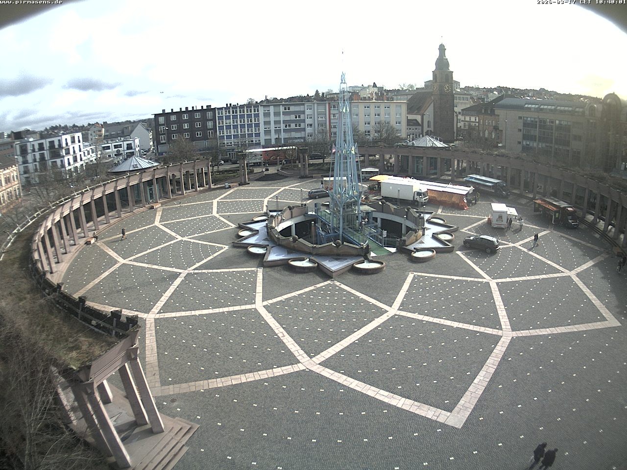 Archiv Foto Webcam Blick auf Exerzierplatz in Pirmasens (Rheinland-Pfalz)