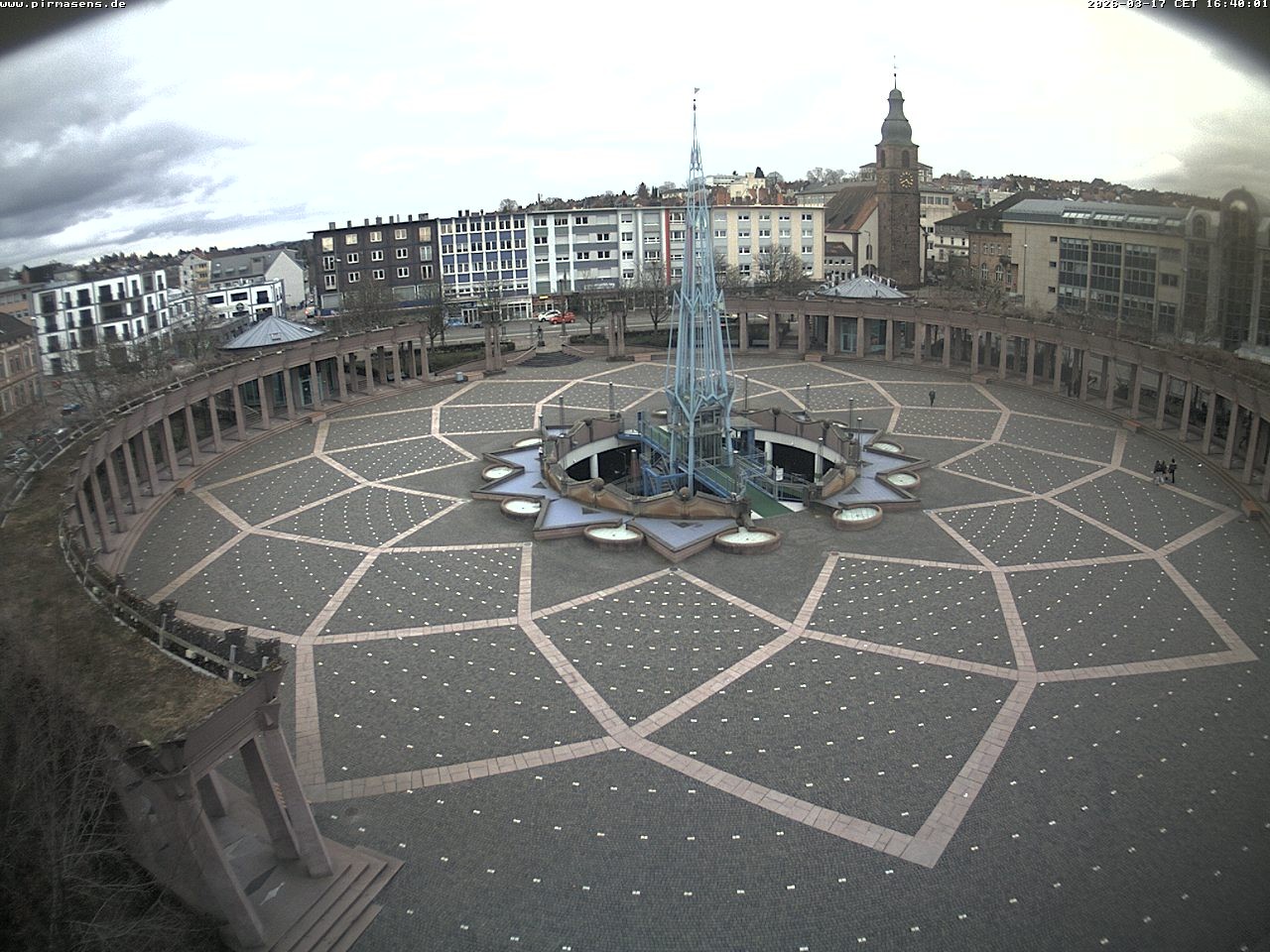 Archiv Foto Webcam Blick auf Exerzierplatz in Pirmasens (Rheinland-Pfalz)