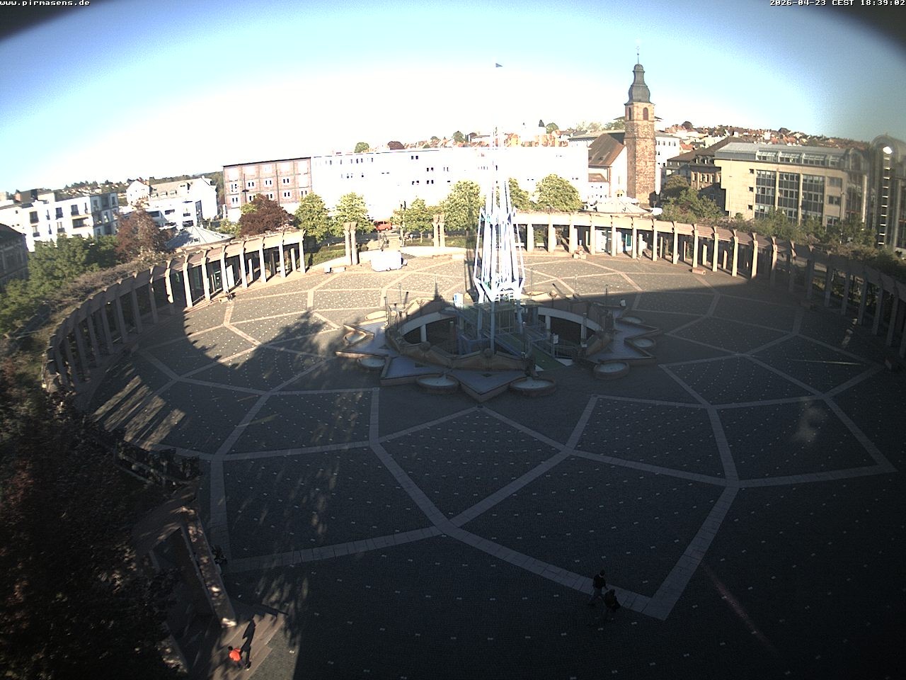 Archiv Foto Webcam Blick auf Exerzierplatz in Pirmasens (Rheinland-Pfalz)