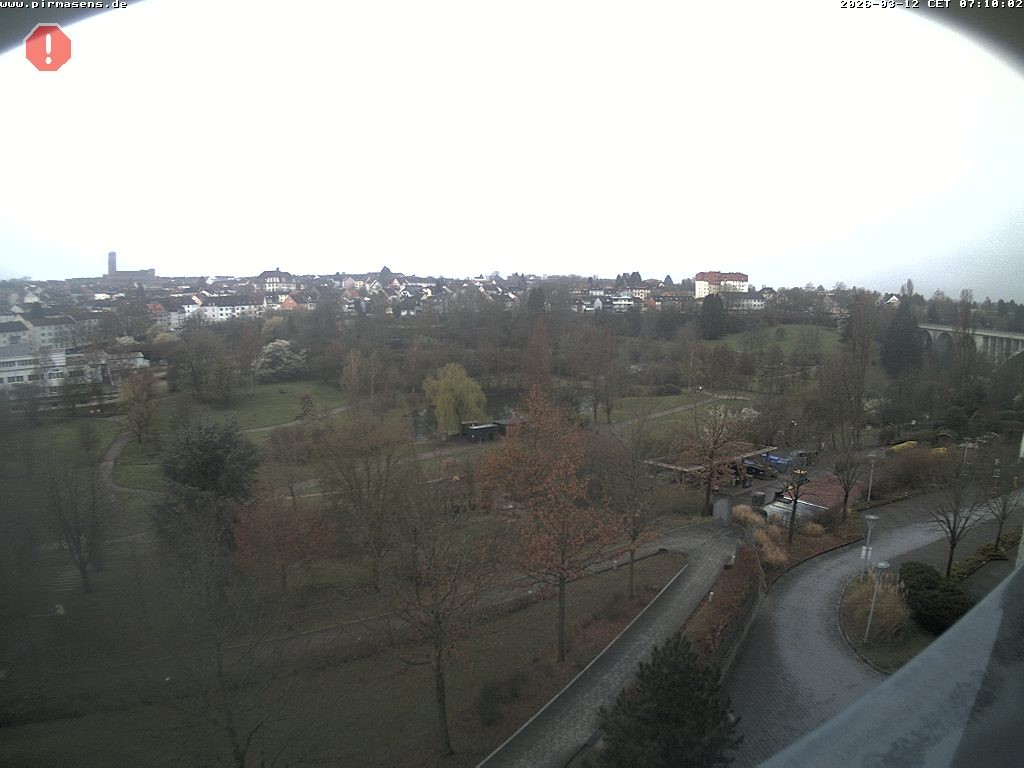 Archived image Webcam Pirmasens (Rheinland-Pfalz) - Blick vom Museum Dynamikum auf den Strecktalpark