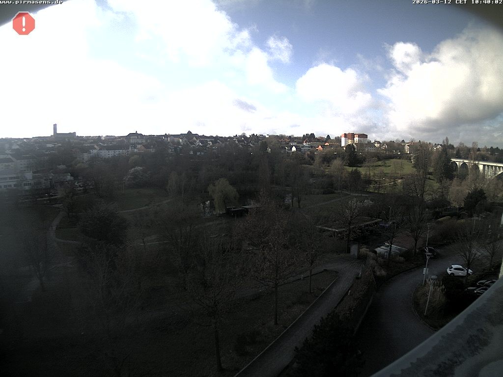 Archived image Webcam Pirmasens (Rheinland-Pfalz) - Blick vom Museum Dynamikum auf den Strecktalpark