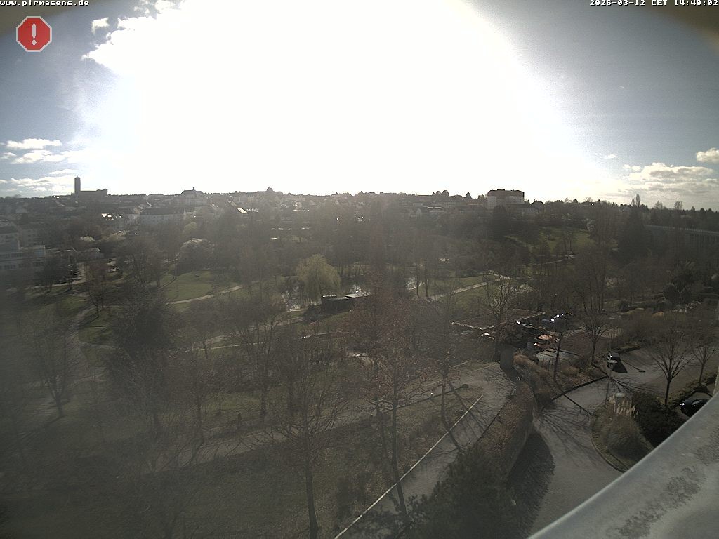 Archived image Webcam Pirmasens (Rheinland-Pfalz) - Blick vom Museum Dynamikum auf den Strecktalpark