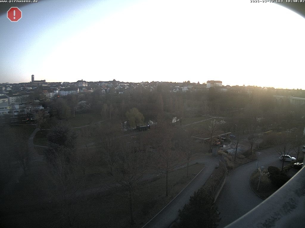 Archived image Webcam Pirmasens (Rheinland-Pfalz) - Blick vom Museum Dynamikum auf den Strecktalpark