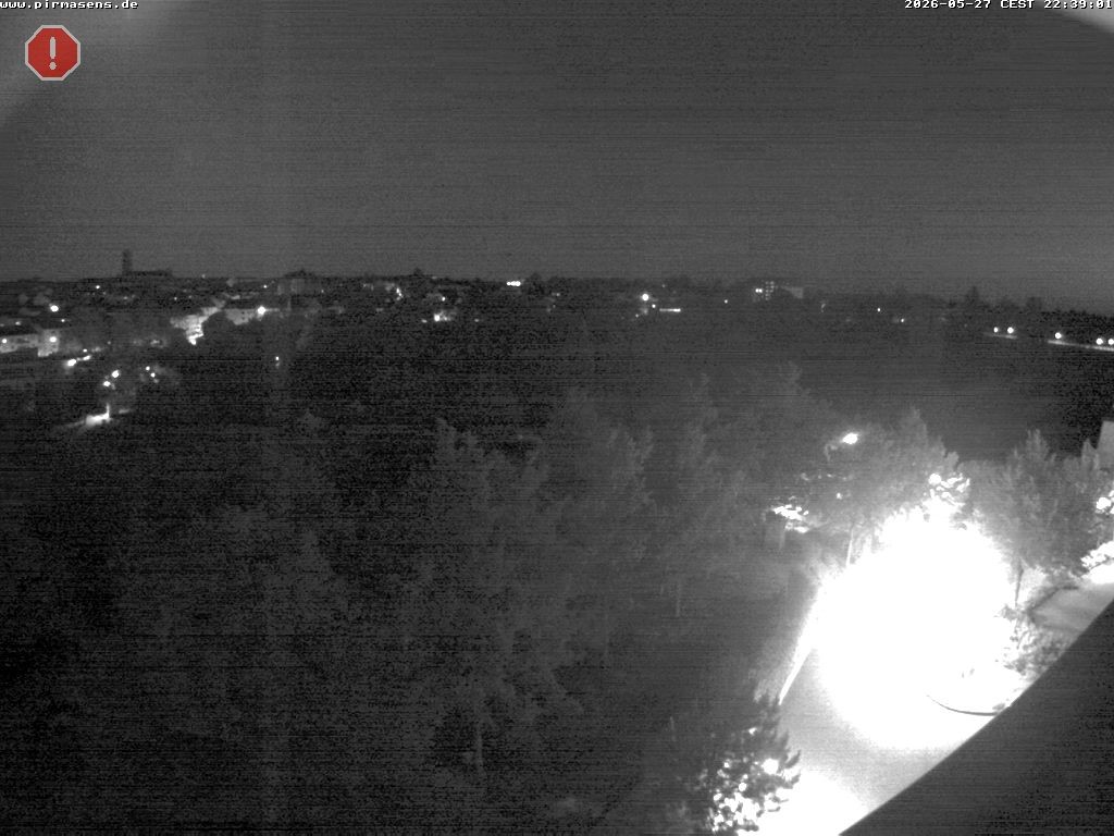 Archived image Webcam Pirmasens (Rheinland-Pfalz) - Blick vom Museum Dynamikum auf den Strecktalpark