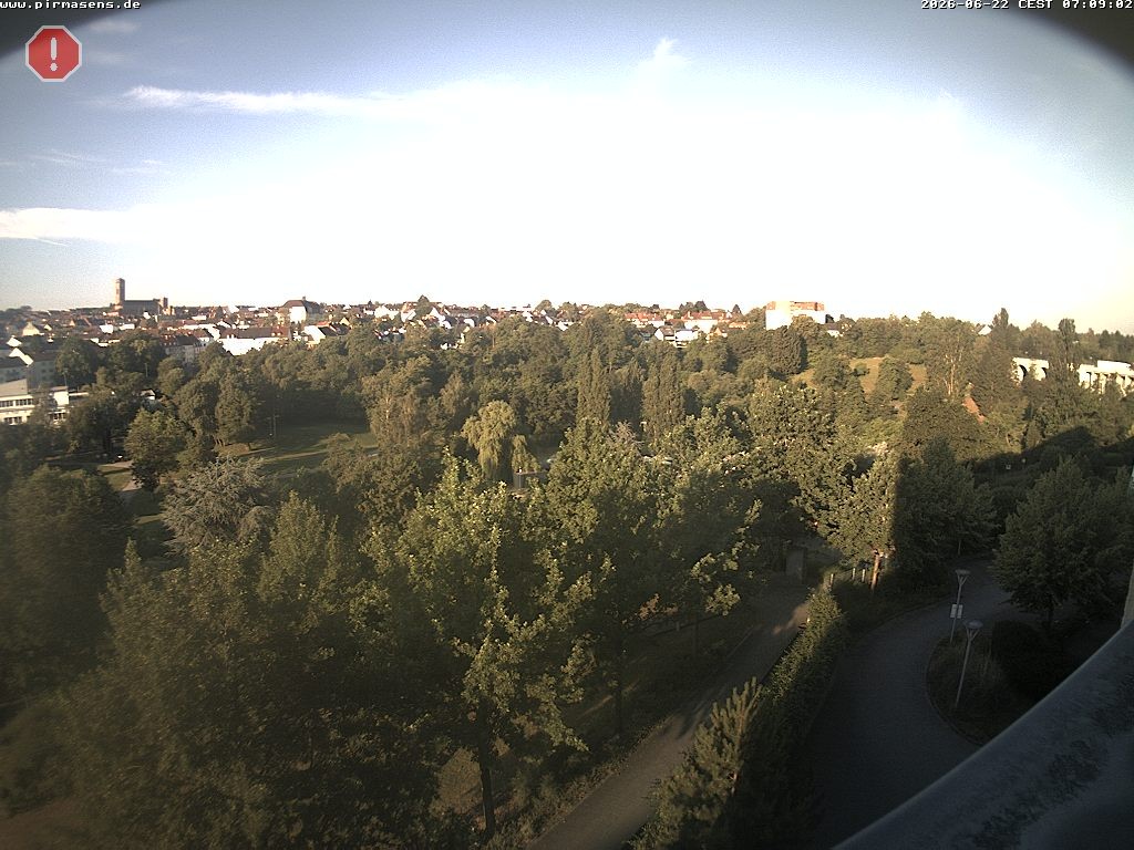 Archived image Webcam Pirmasens (Rheinland-Pfalz) - Blick vom Museum Dynamikum auf den Strecktalpark