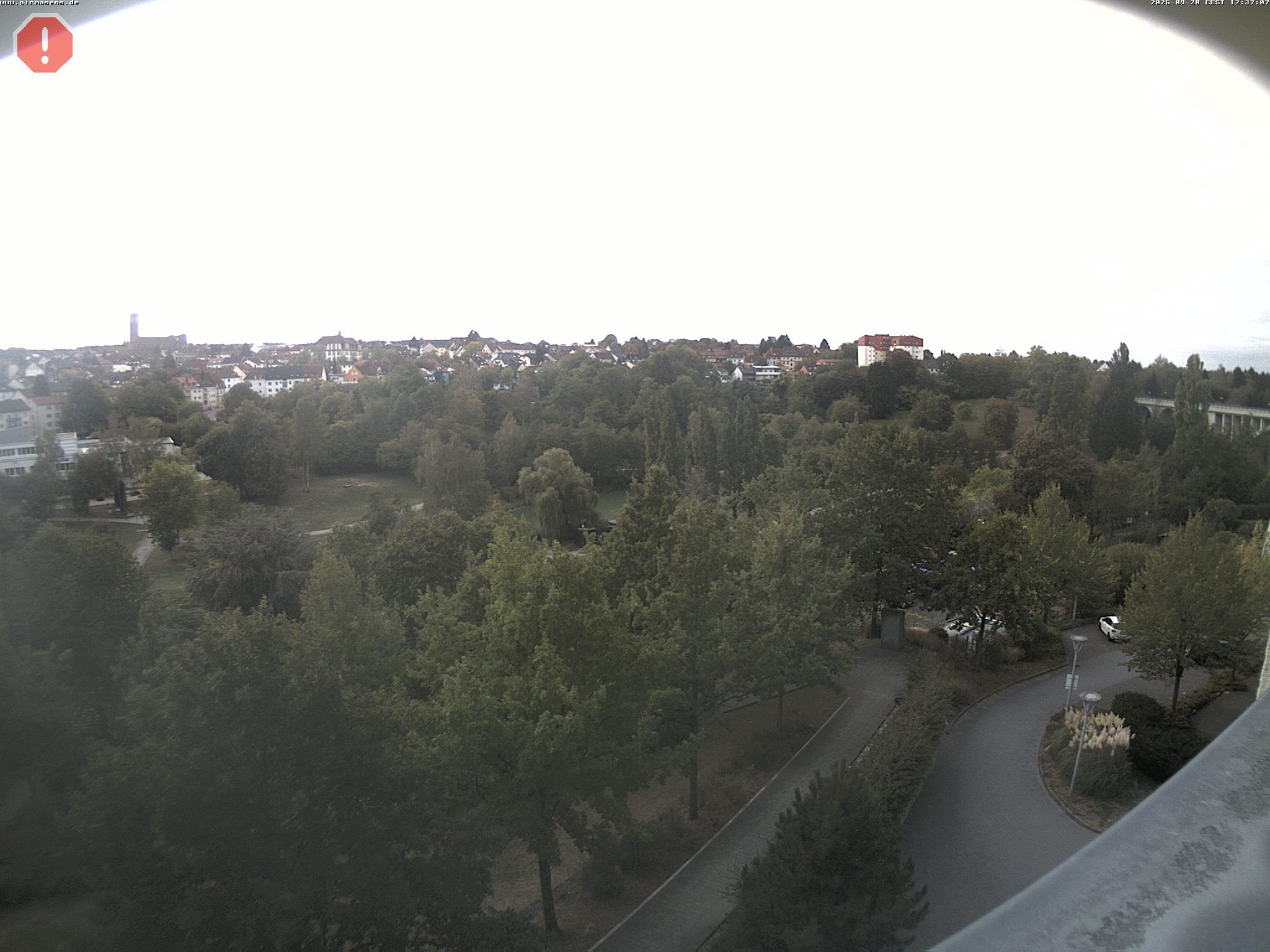 Archived image Webcam Pirmasens (Rheinland-Pfalz) - Blick vom Museum Dynamikum auf den Strecktalpark