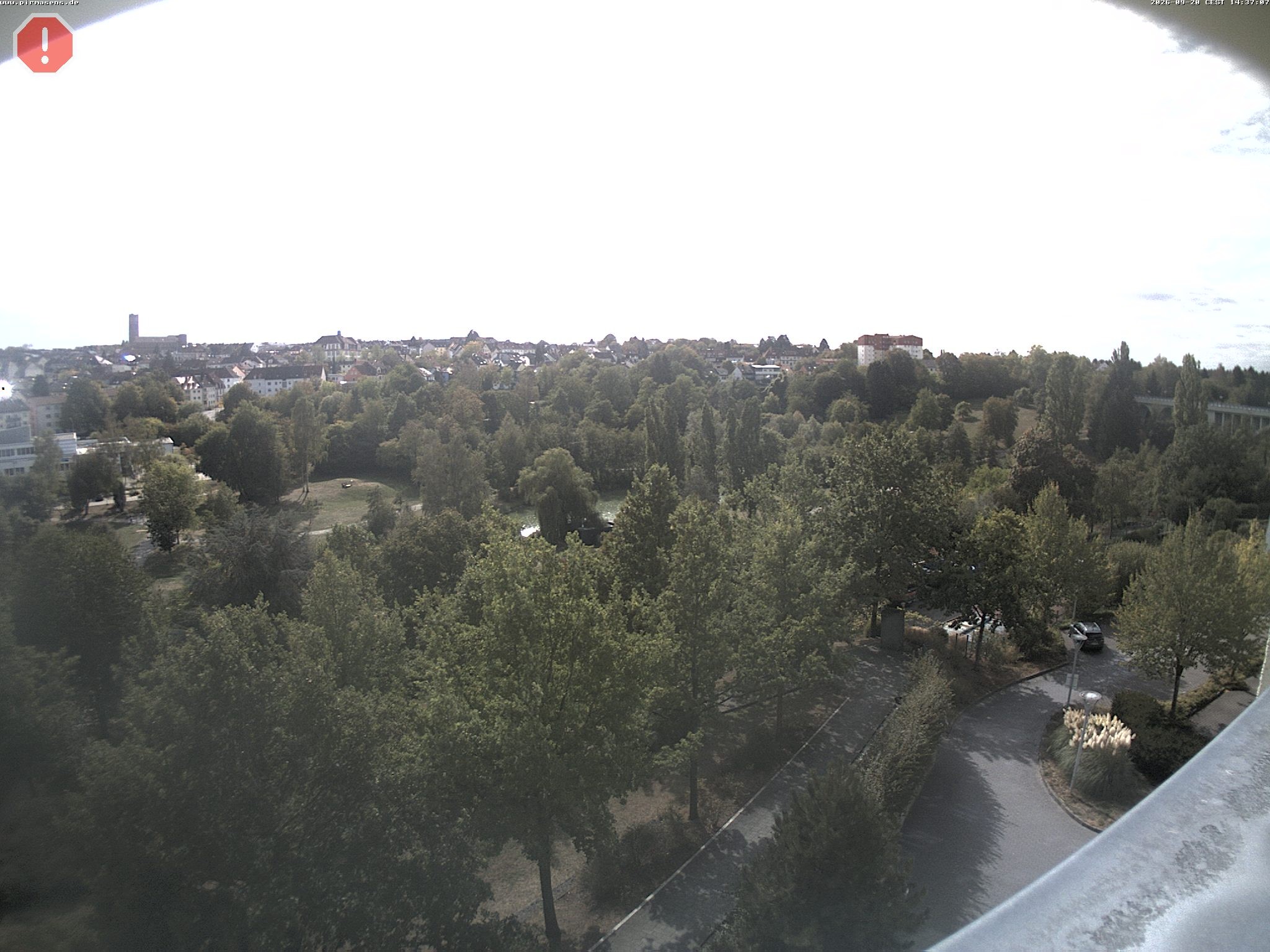Archived image Webcam Pirmasens (Rheinland-Pfalz) - Blick vom Museum Dynamikum auf den Strecktalpark