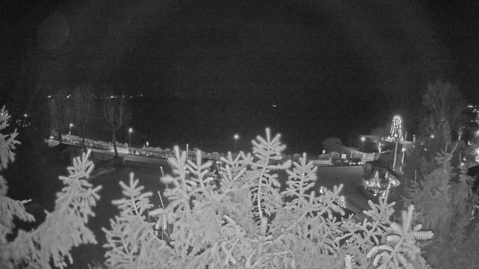 Archiv Foto Webcam Blick auf den Fuschlsee von Ebners Waldhof