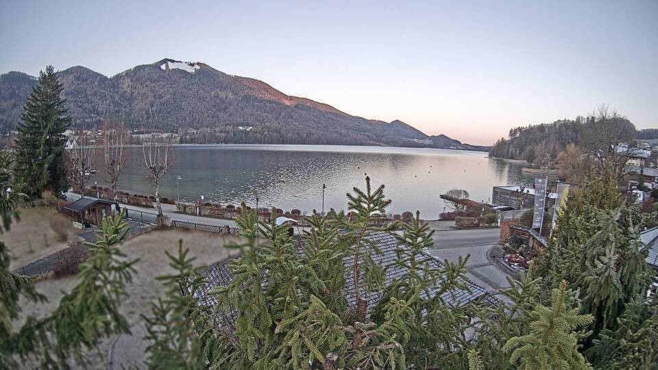 Archived image Webcam View Lake Fuschlsee