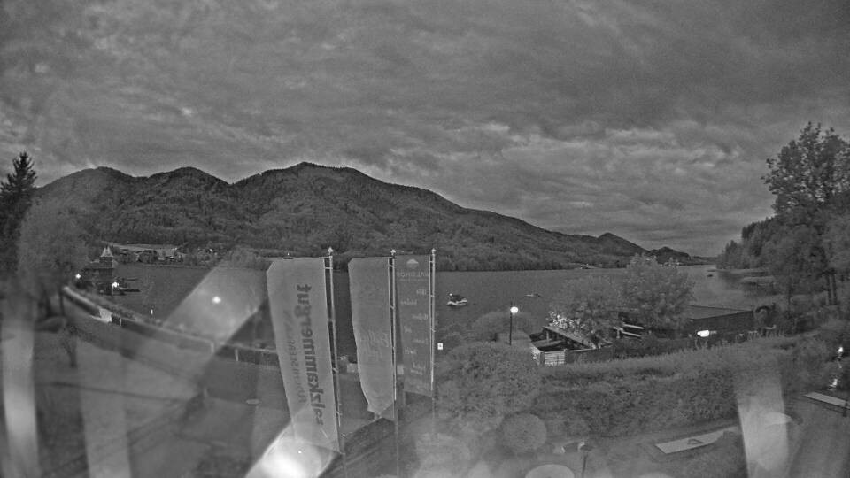 Archiv Foto Webcam Blick auf den Fuschlsee von Ebners Waldhof