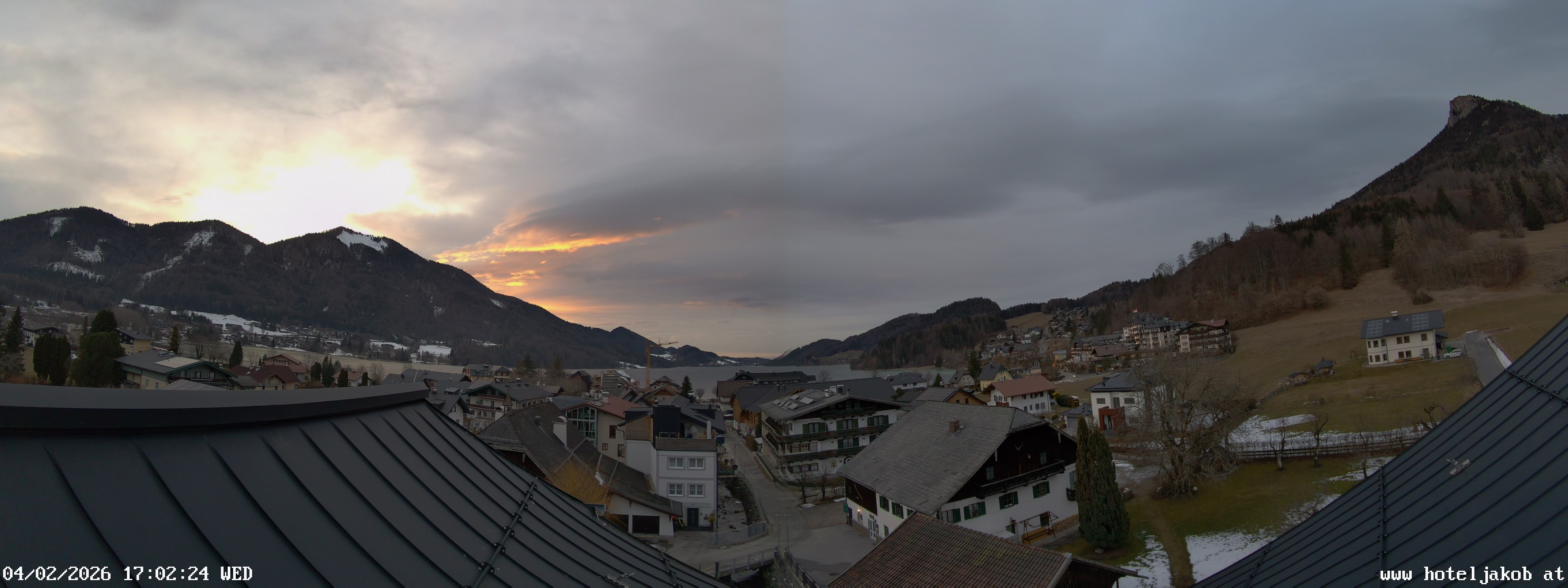 Archived image Webcam View Fuschlsee from Hotel Jakob