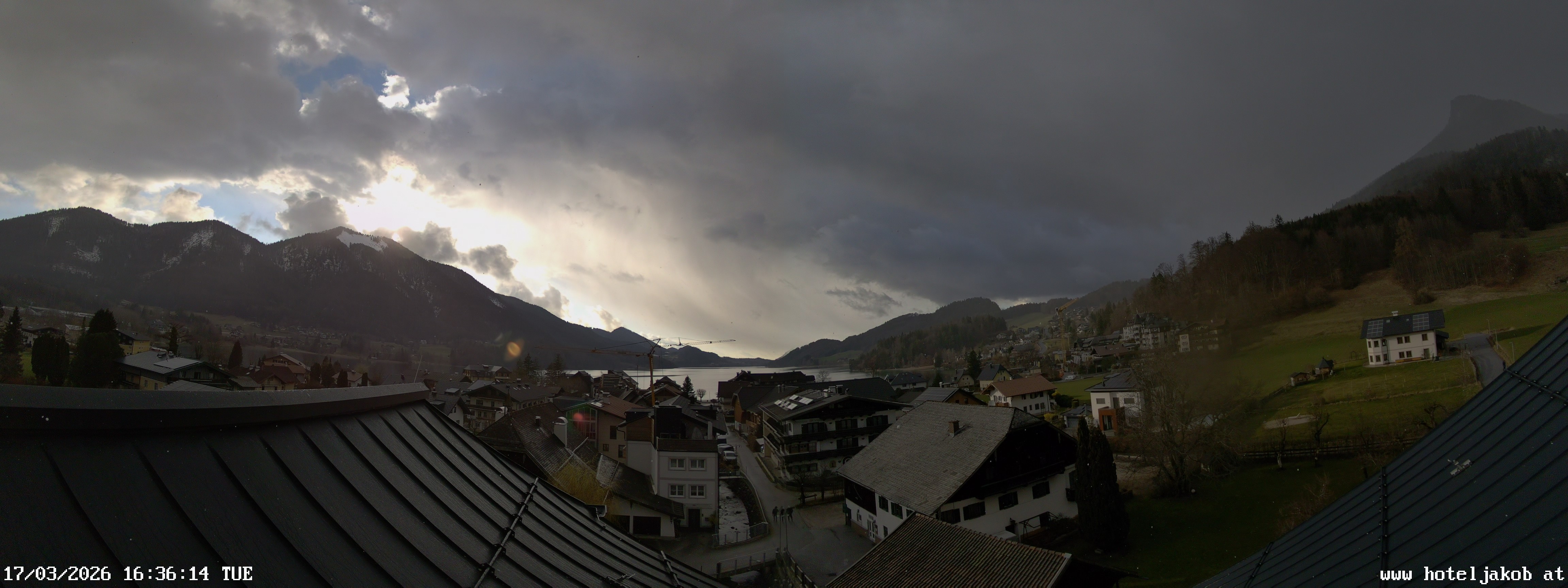 Archived image Webcam View Fuschlsee from Hotel Jakob