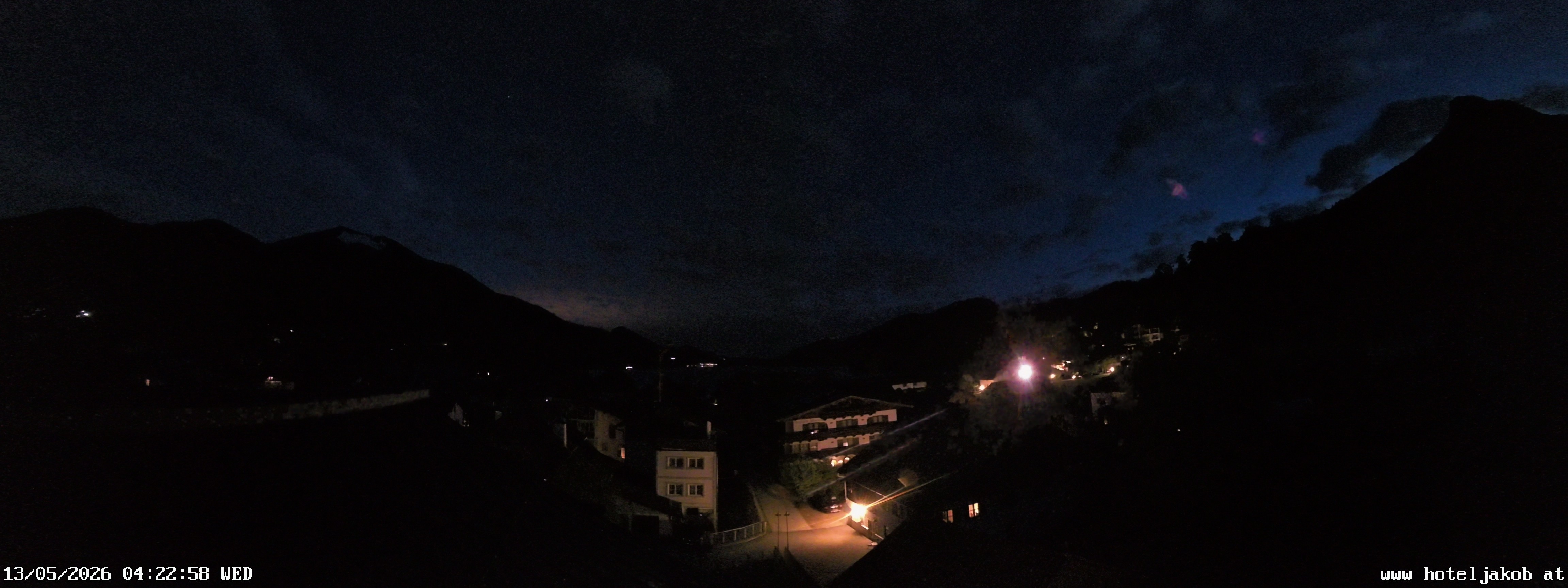 Archived image Webcam View Fuschlsee from Hotel Jakob