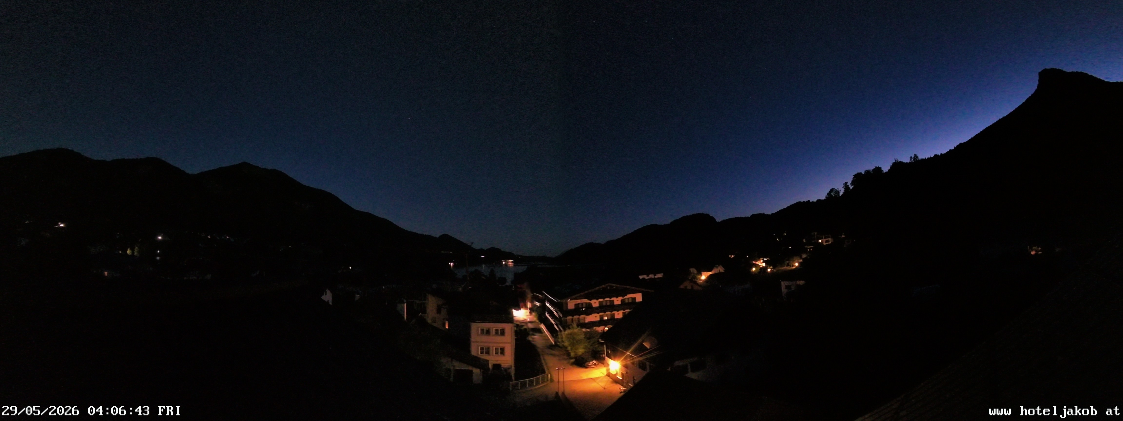 Archived image Webcam View Fuschlsee from Hotel Jakob