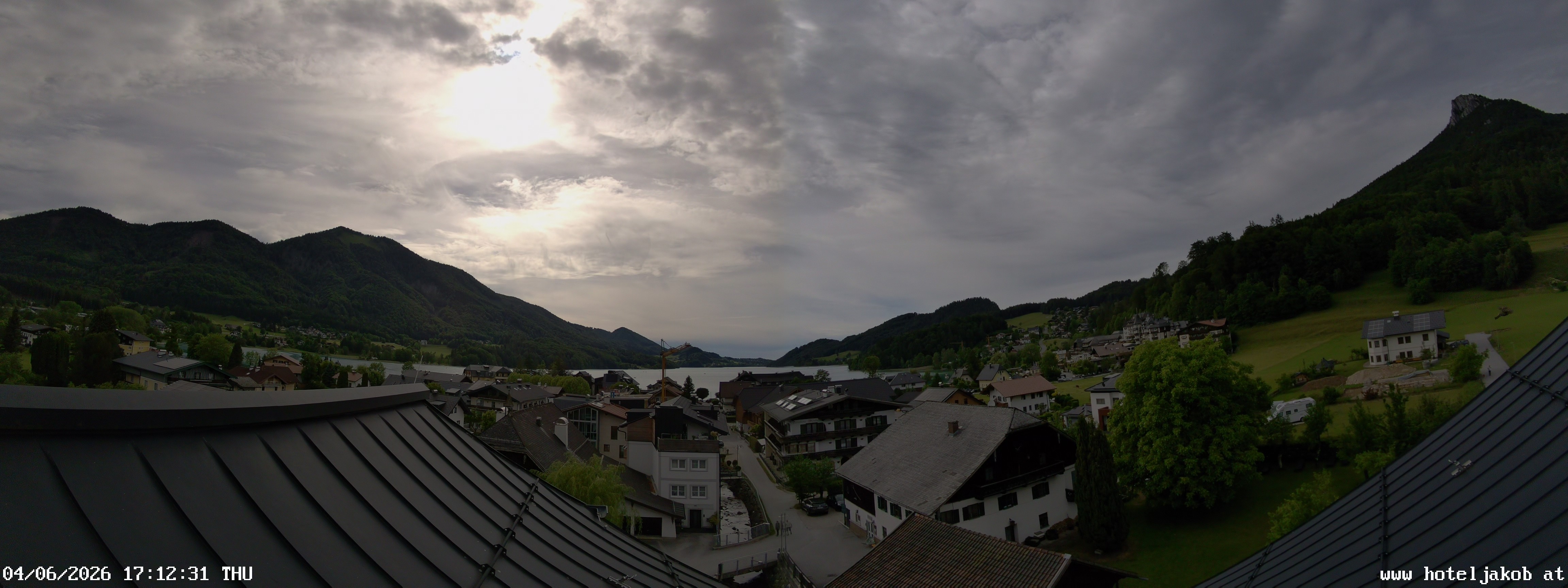 Archived image Webcam View Fuschlsee from Hotel Jakob