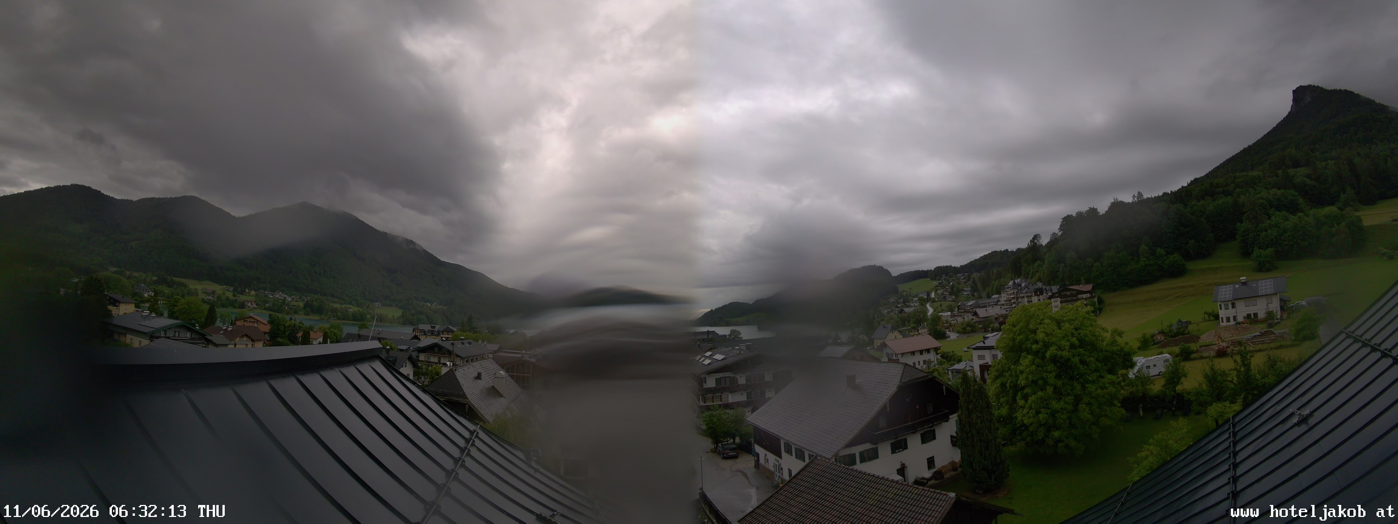 Archived image Webcam View Fuschlsee from Hotel Jakob
