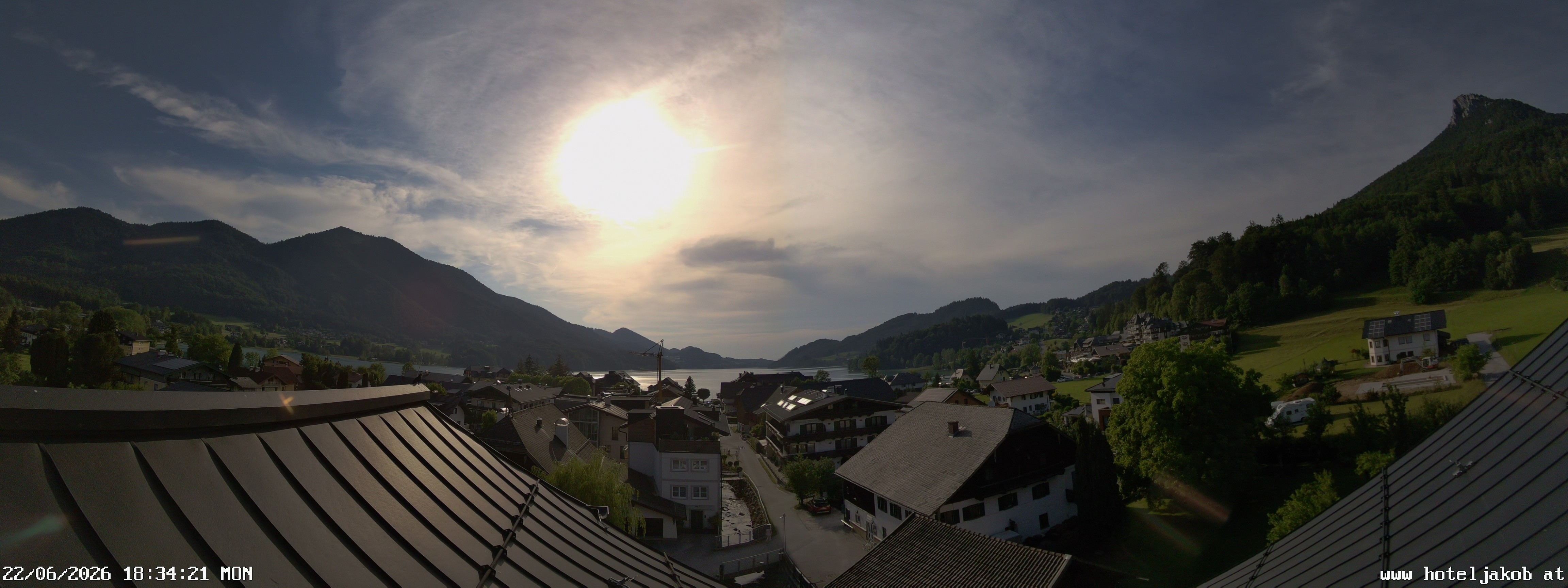 Archived image Webcam View Fuschlsee from Hotel Jakob