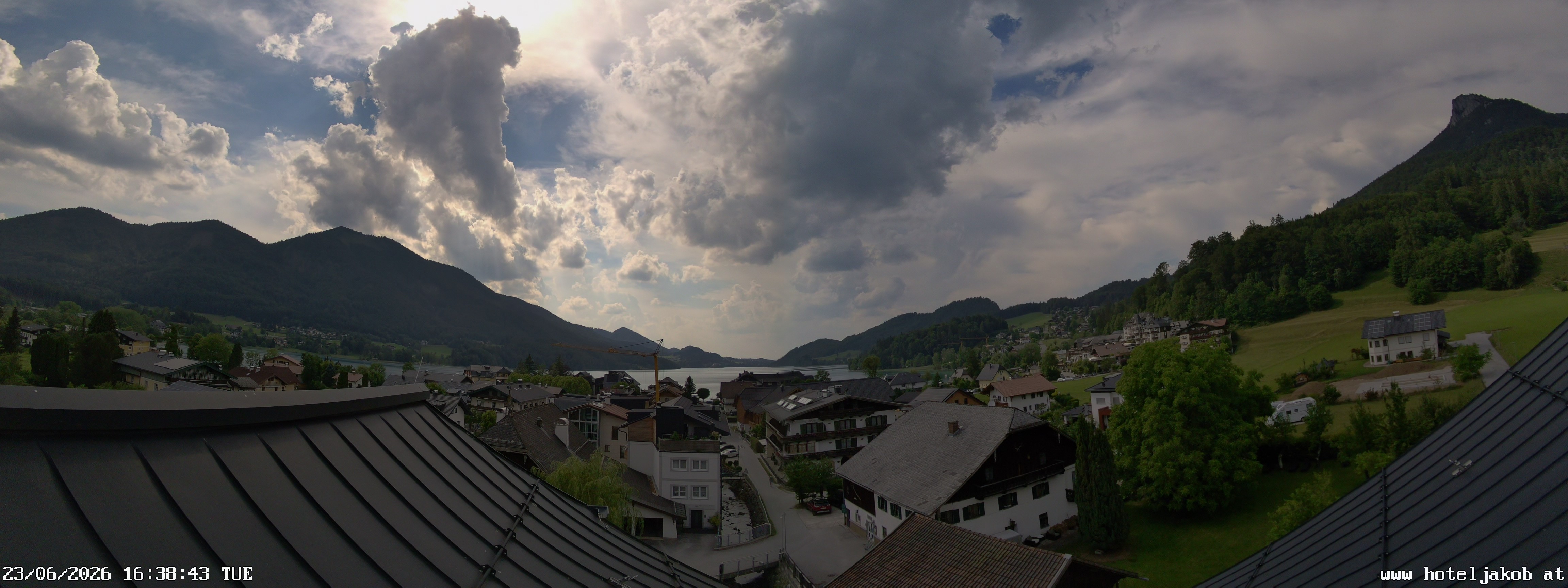 Archived image Webcam View Fuschlsee from Hotel Jakob