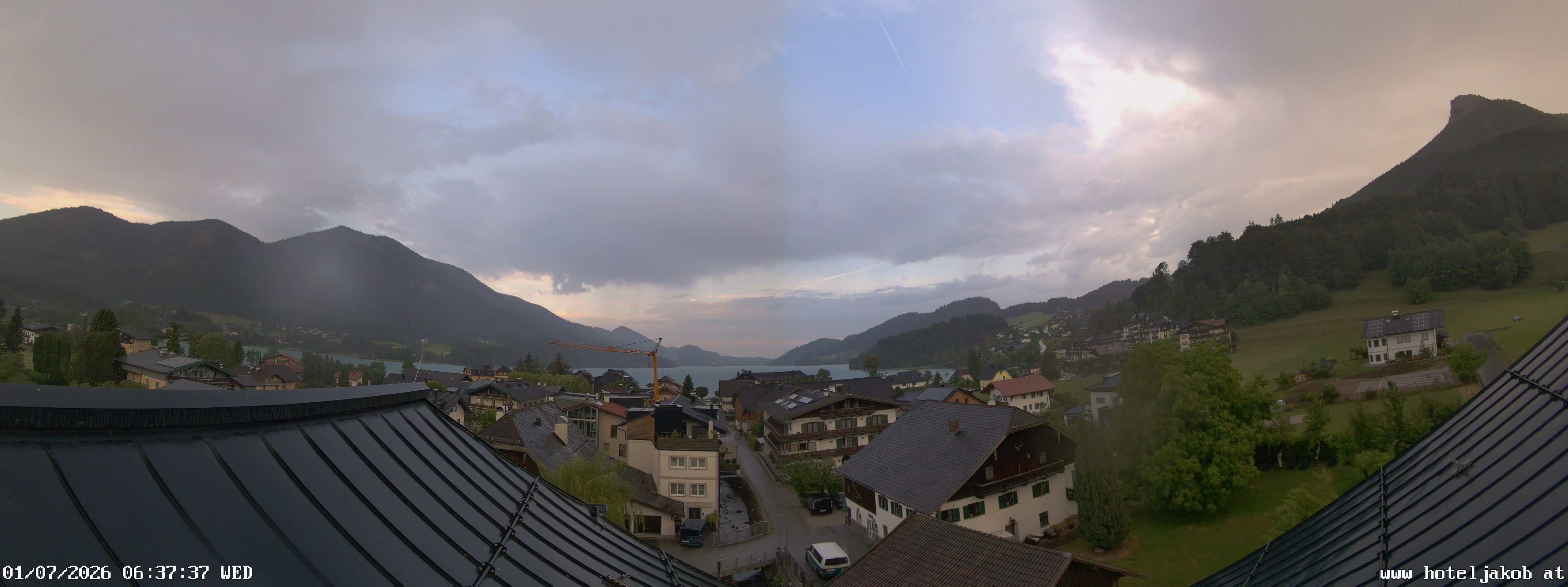 Archived image Webcam View Fuschlsee from Hotel Jakob