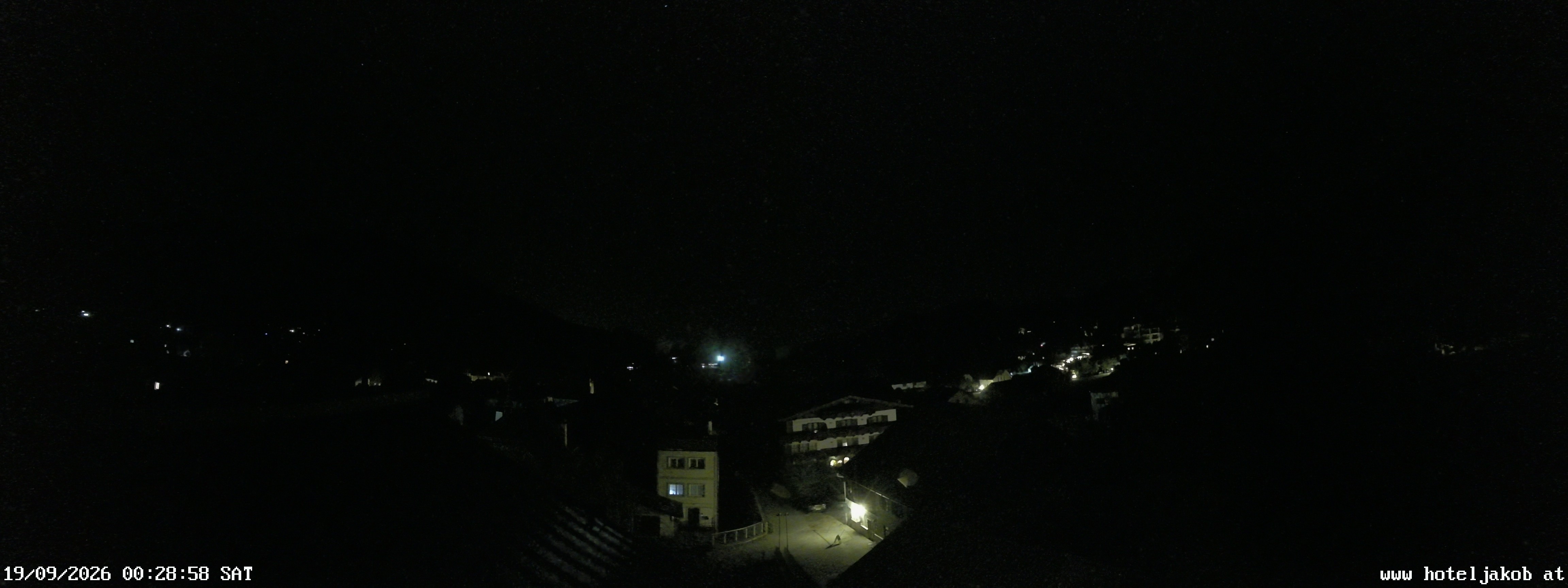 Archived image Webcam View Fuschlsee from Hotel Jakob