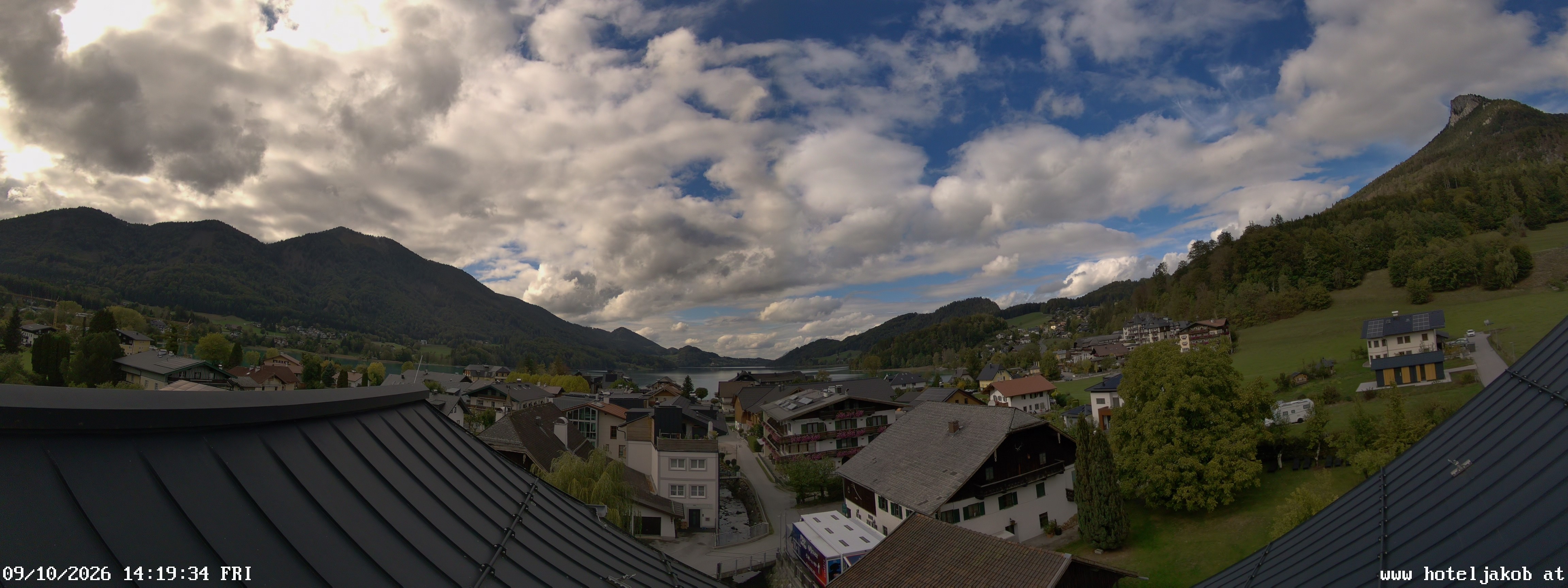 Archived image Webcam View Fuschlsee from Hotel Jakob