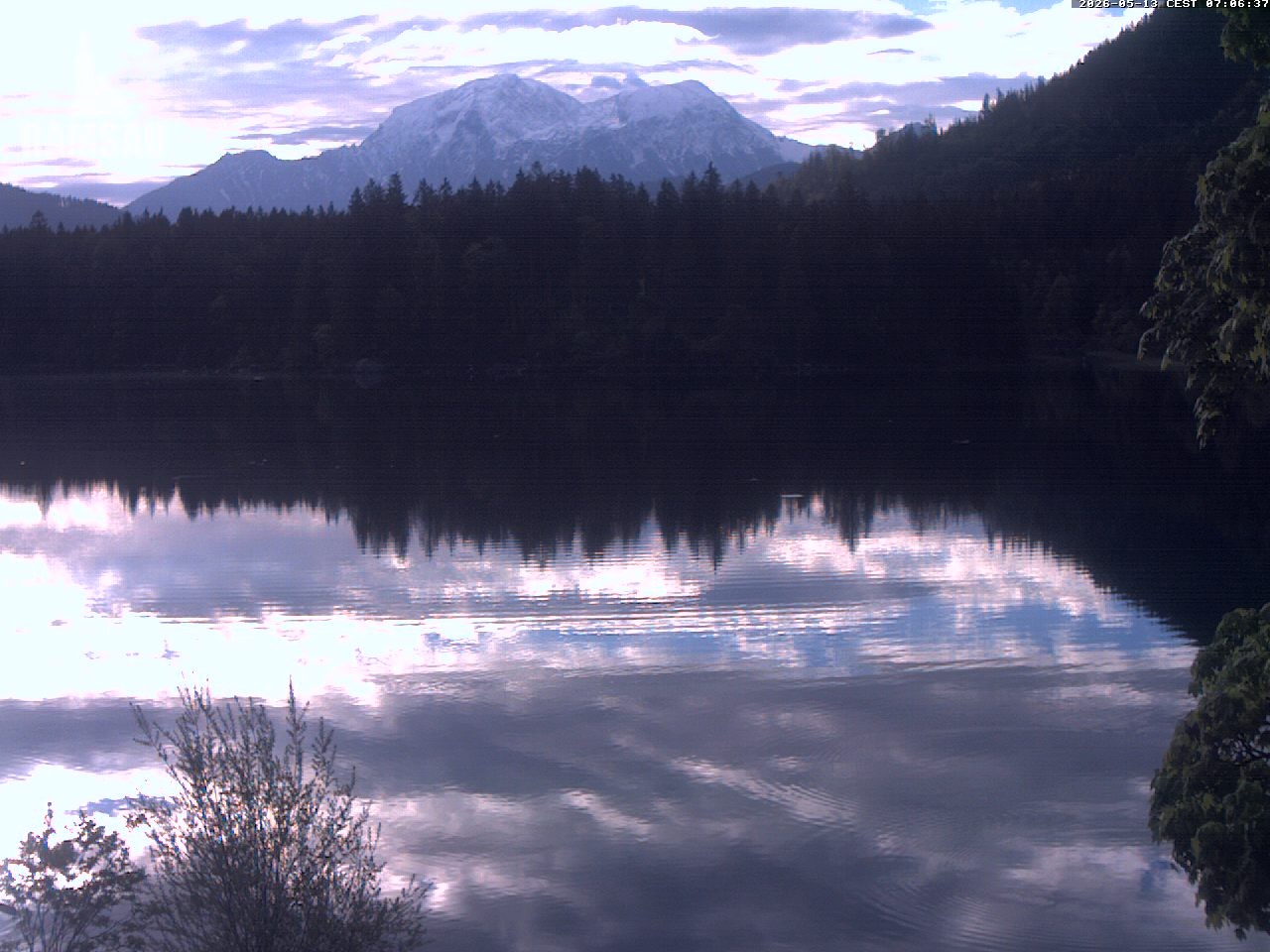 Archived image Webcam View to lake Hintersee