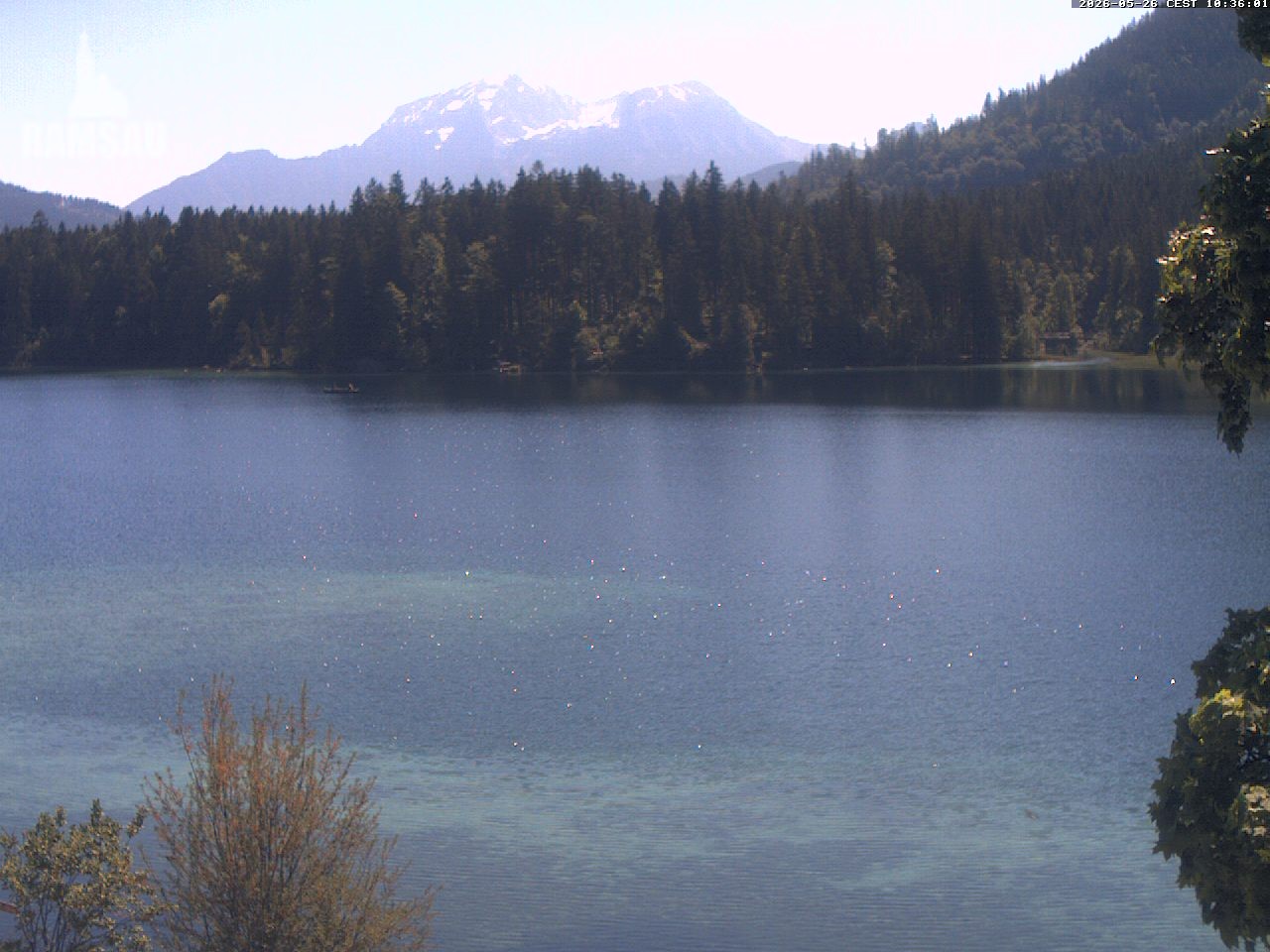 Archived image Webcam View to lake Hintersee