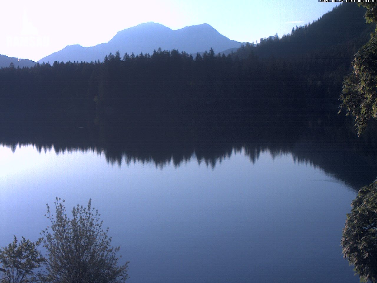 Archived image Webcam View to lake Hintersee