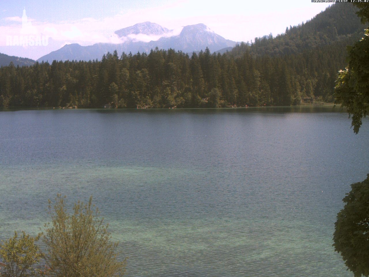 Archived image Webcam View to lake Hintersee