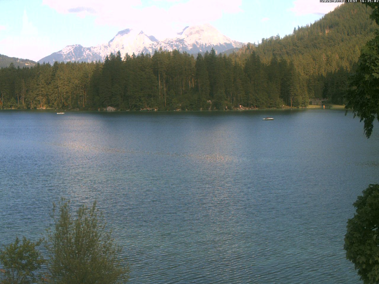 Archived image Webcam View to lake Hintersee