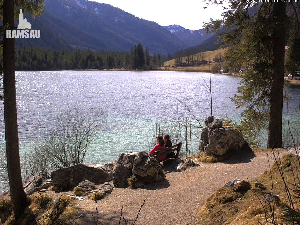 Archived image Webcam Luitpoldweg at lake Hintersee near Ramsau