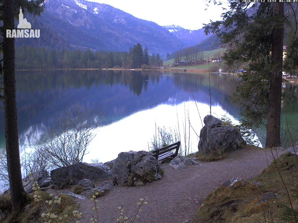 Archived image Webcam Luitpoldweg at lake Hintersee near Ramsau