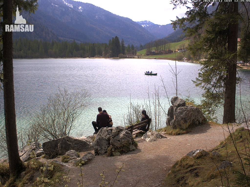 Archived image Webcam Luitpoldweg at lake Hintersee near Ramsau