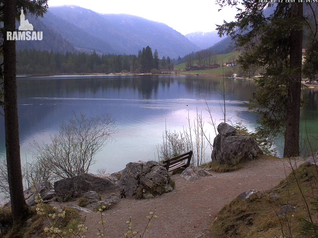Archived image Webcam Luitpoldweg at lake Hintersee near Ramsau