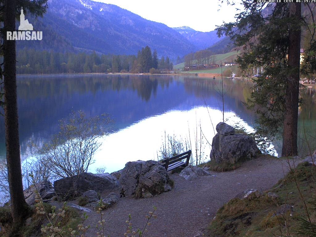 Archived image Webcam Luitpoldweg at lake Hintersee near Ramsau