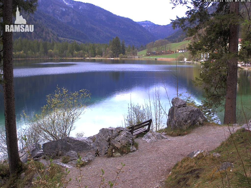 Archived image Webcam Luitpoldweg at lake Hintersee near Ramsau