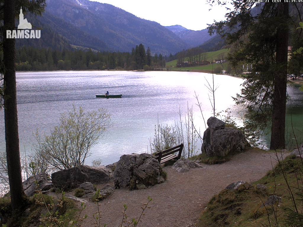 Archived image Webcam Luitpoldweg at lake Hintersee near Ramsau