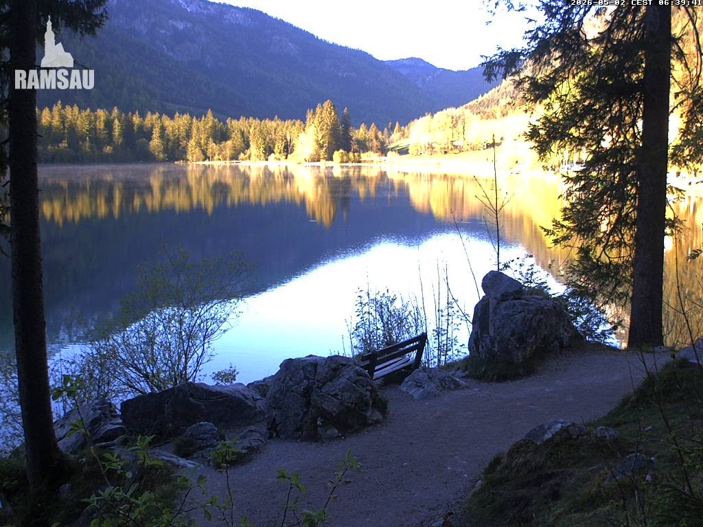 Archived image Webcam Luitpoldweg at lake Hintersee near Ramsau
