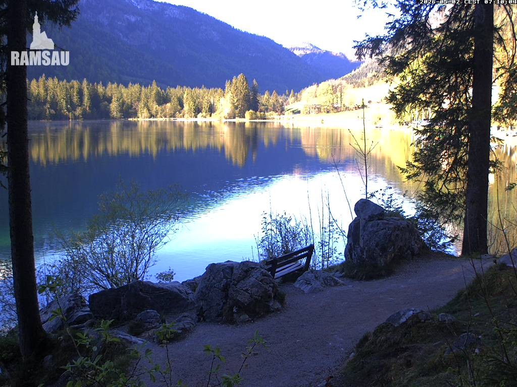Archived image Webcam Luitpoldweg at lake Hintersee near Ramsau